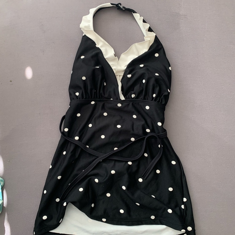 Black and white swim suit top